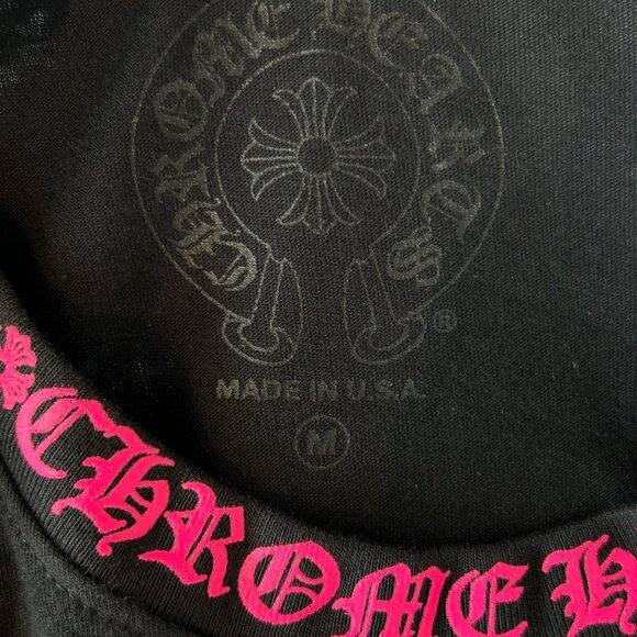 Chrome Hearts Black & Pink Neck Logo Longsleeve T-Shirt - Picture 3 of 7